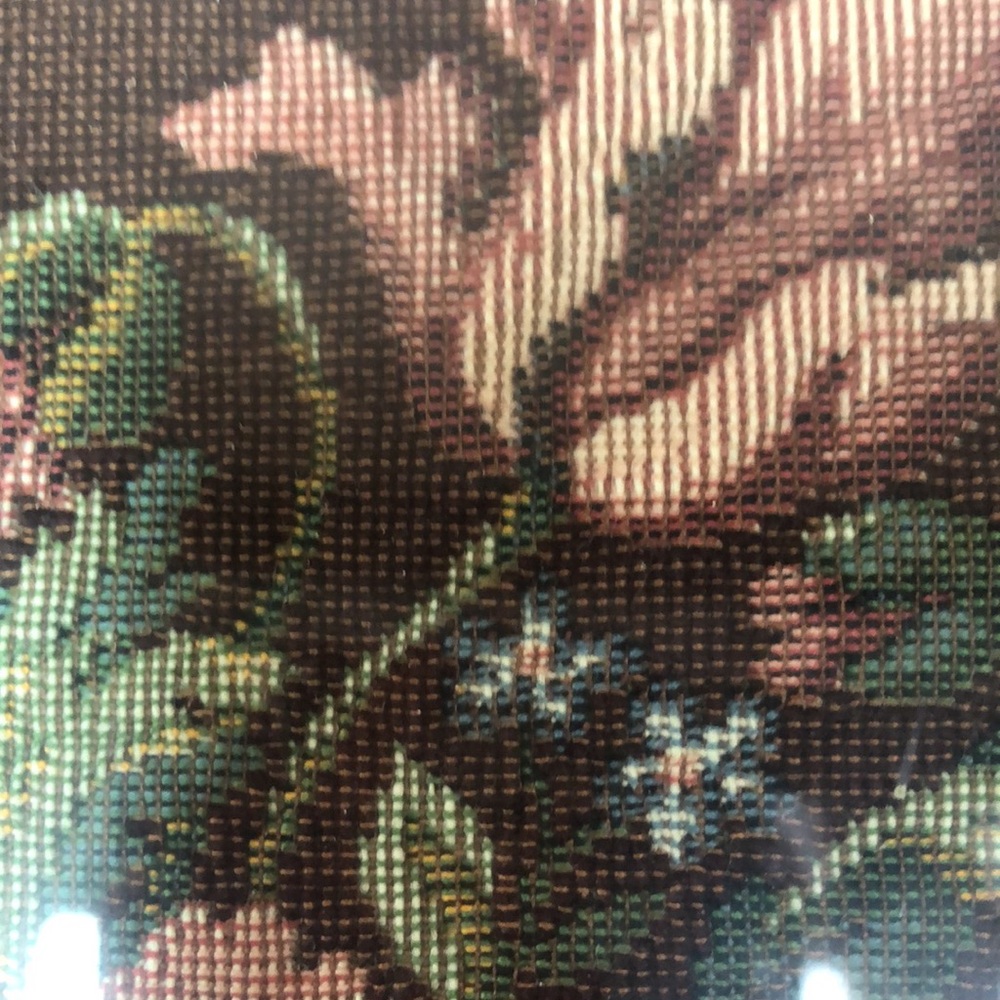 Tapestry framed under glass, multicolored  features a lovely floral pattern - Picture 7 of 11